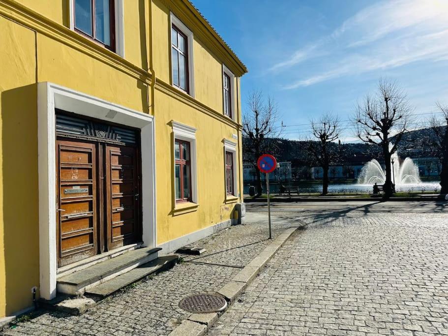 7 Soverom I Hjertet Av Bergen Exterior foto